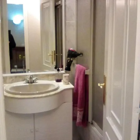 Apartamento 2 En El Centro De شقة Marín