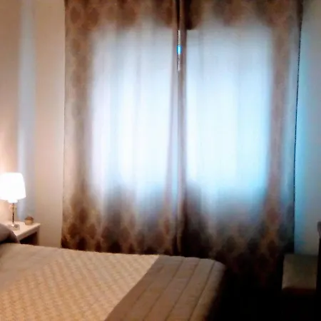 Apartamento 2 En El Centro De * Marín